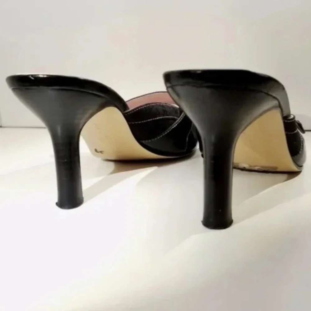 Anne Klein Signature Pattern Mules with top strap - Picture 6 of 9